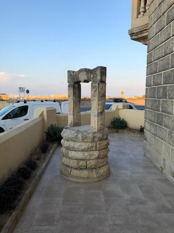 Oleander Butts Inn Żebbuġ Eksteriør billede